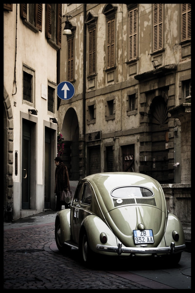 Klassieke VW-kever in de poster van Italië