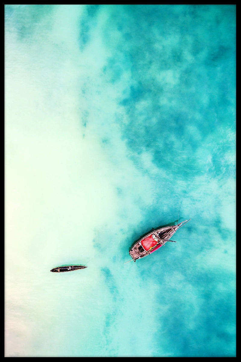  Luchtfoto tropische boot binnenkomst
