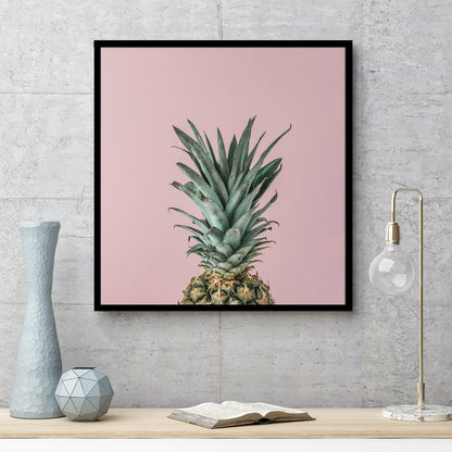Rijpe ananas roze poster als achtergrond